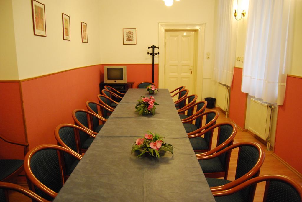 Szálloda Peregrinus Hotel