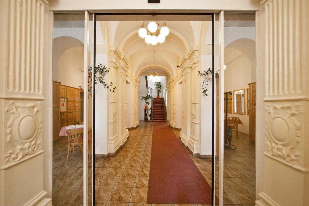 Peregrinus Hotel Szálloda 3*